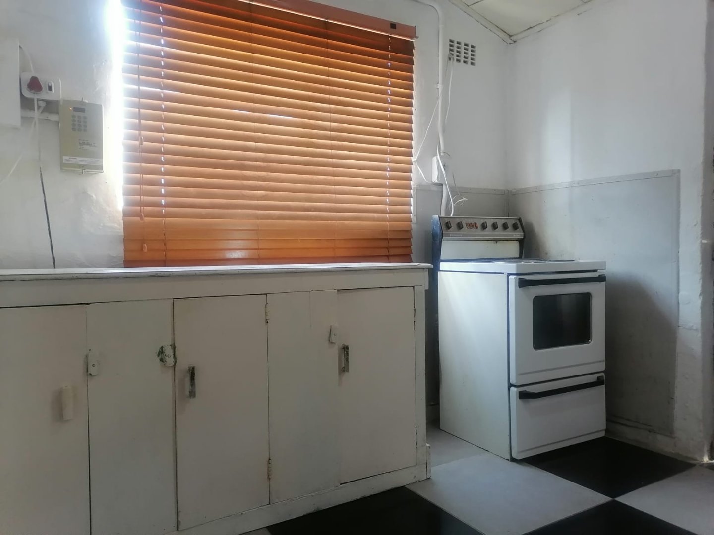 2 Bedroom Property for Sale in Manenberg Western Cape